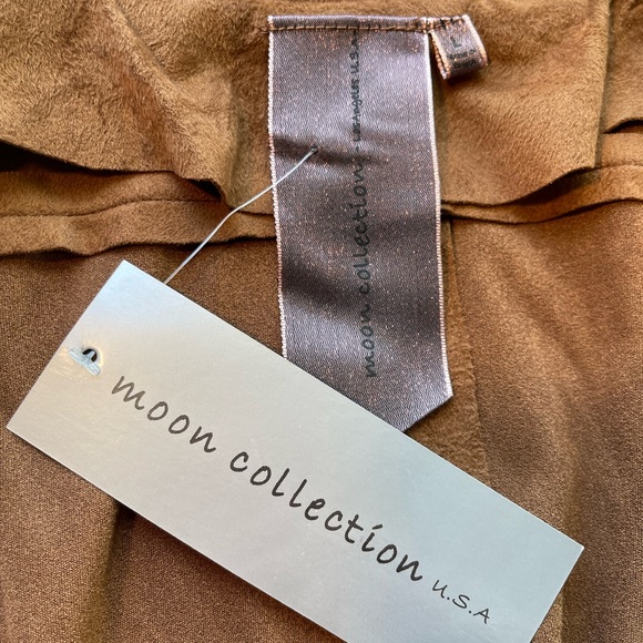 Moon Collection USA Very cute Vest .Material feels like suede, Very soft. Size L - Picture 7 of 9